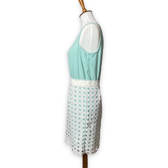 Esley Celeste Blue Sleeveless Eyelet Lace Sheath Dress Size Medium - Picture 4 of 8